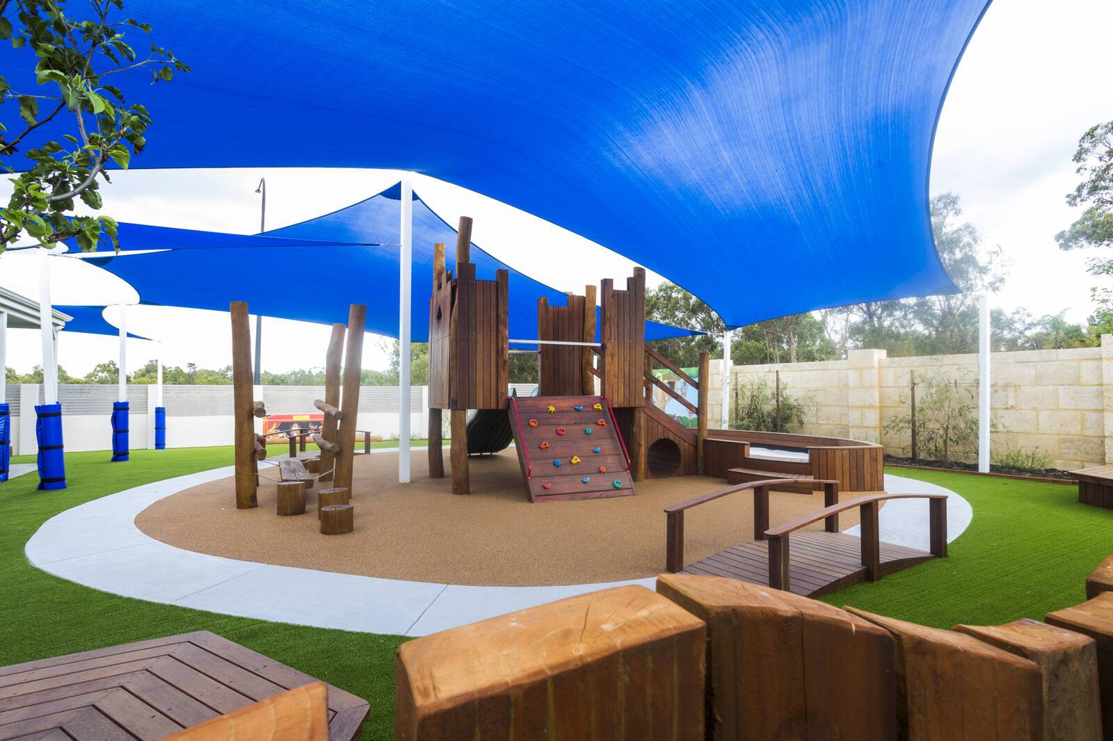 Buttercups Childcare and Early Learning Centre - Champion Lakes