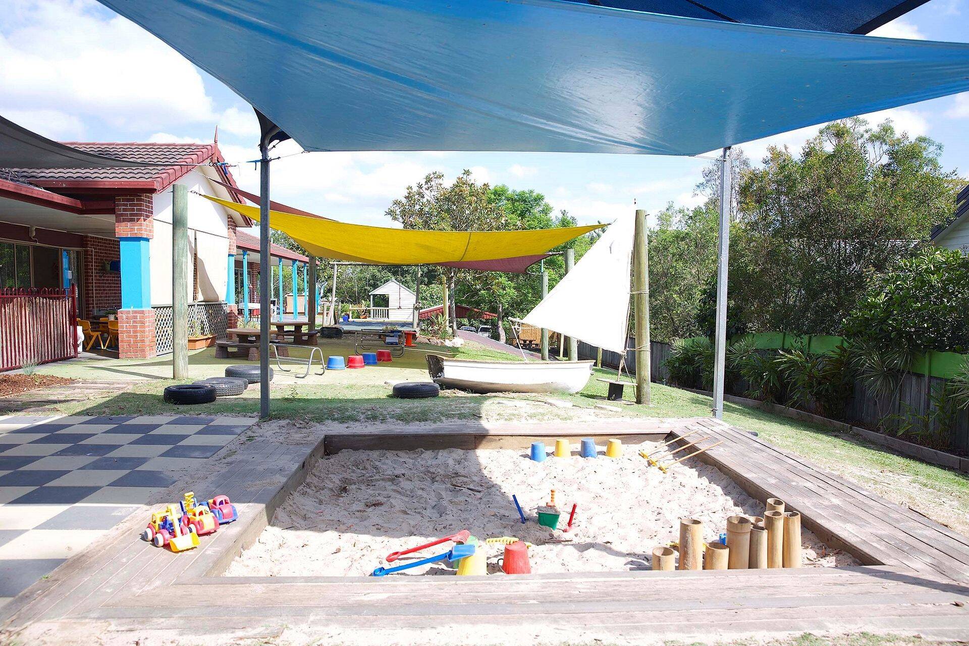 Holland Park West World of Learning
