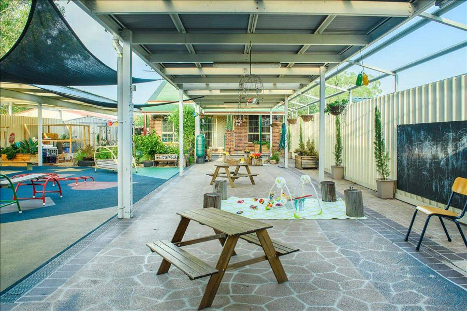Community Kids Freemans Reach Early Education Centre