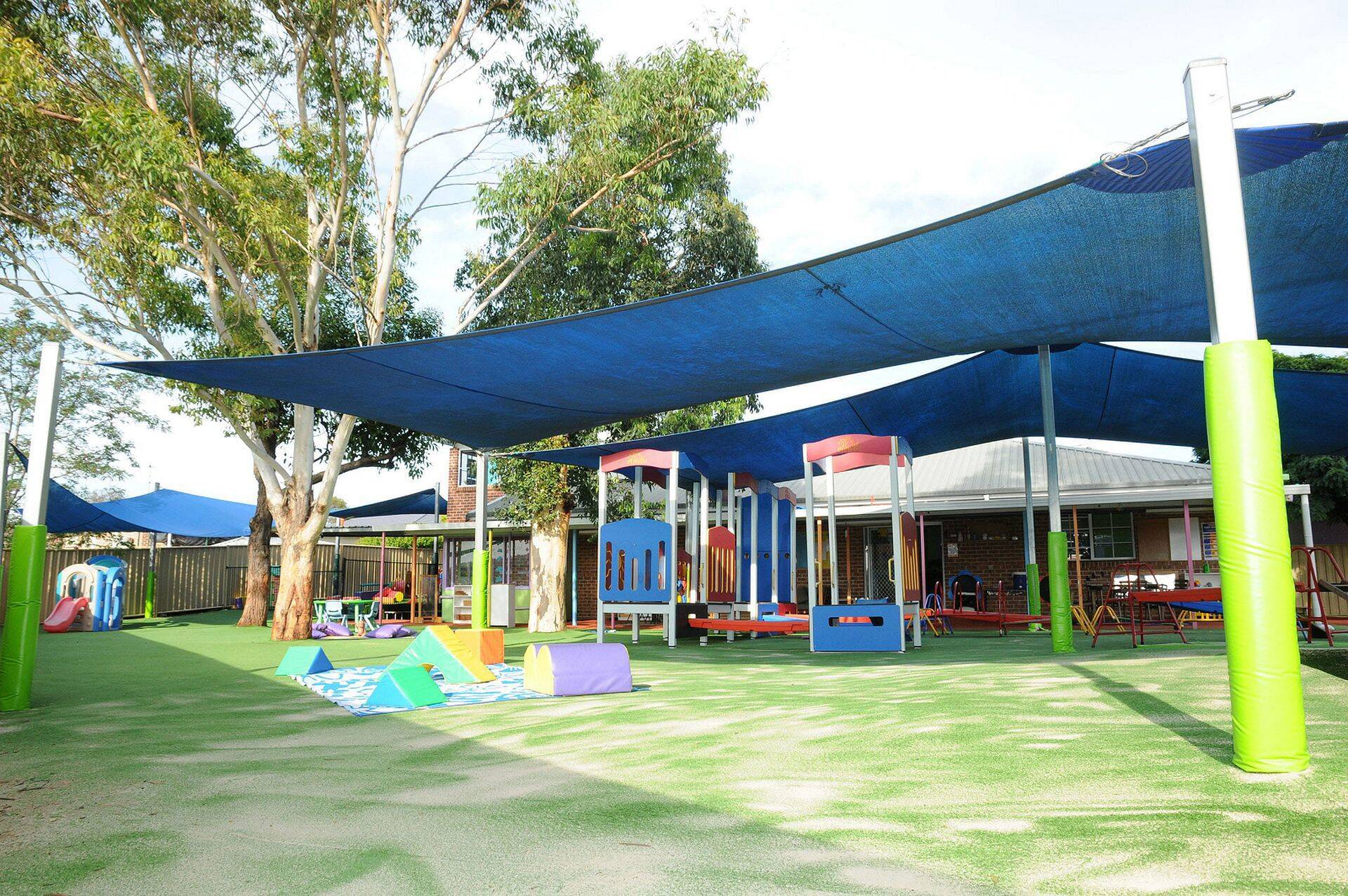 Bow Bowing World of Learning