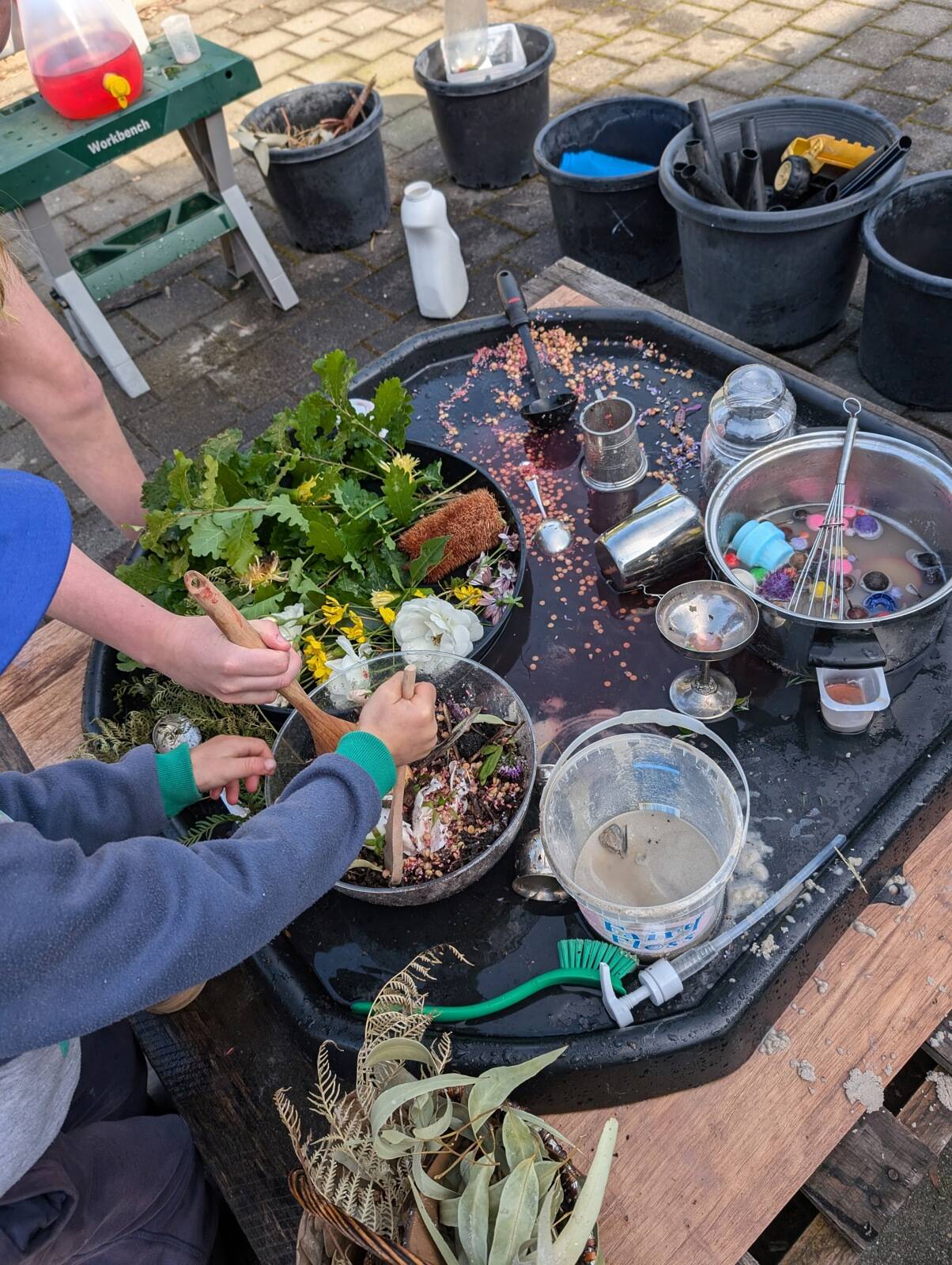 Play In Nature Family Day Care 