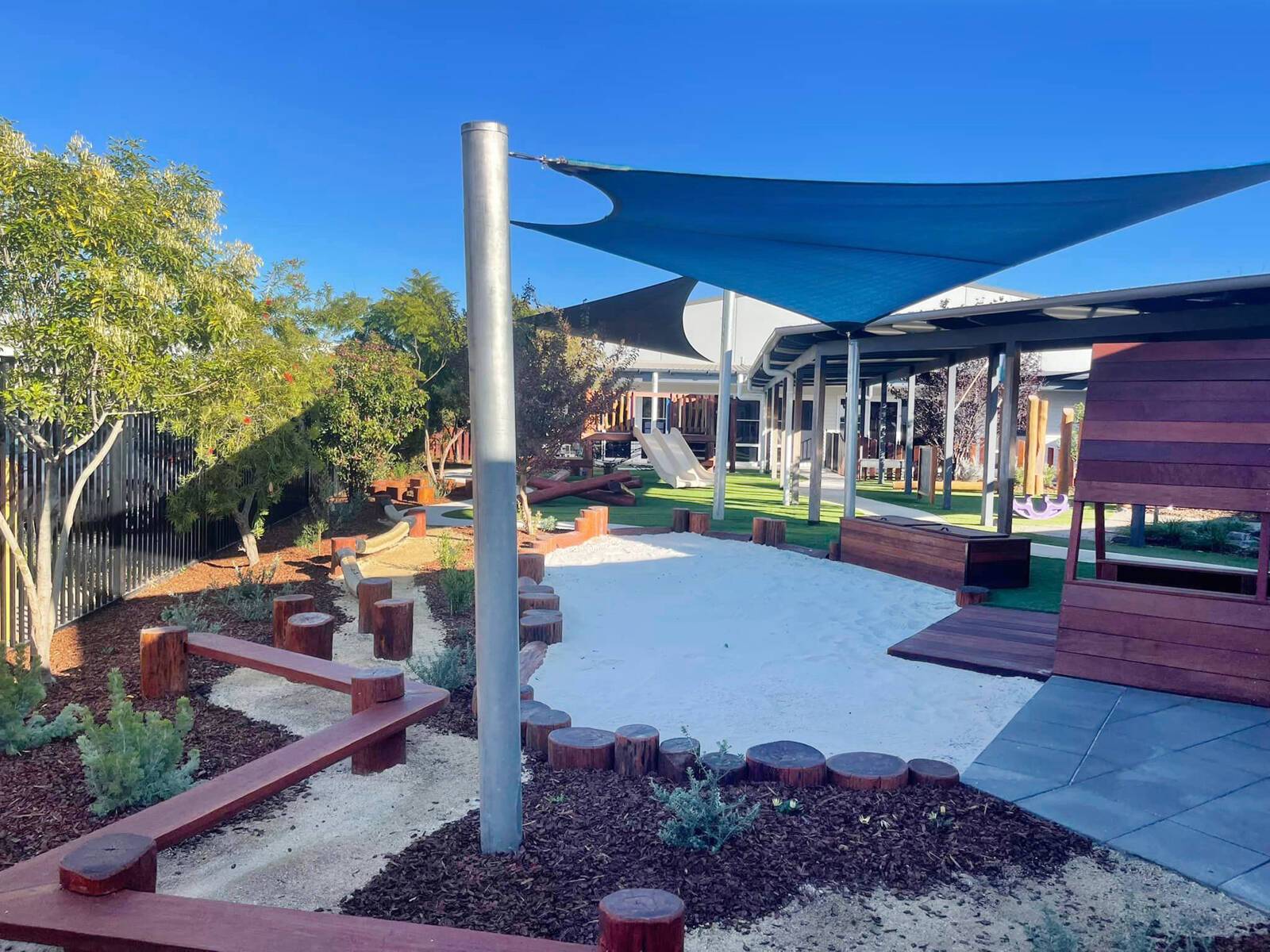 Busy Bees at Tamworth