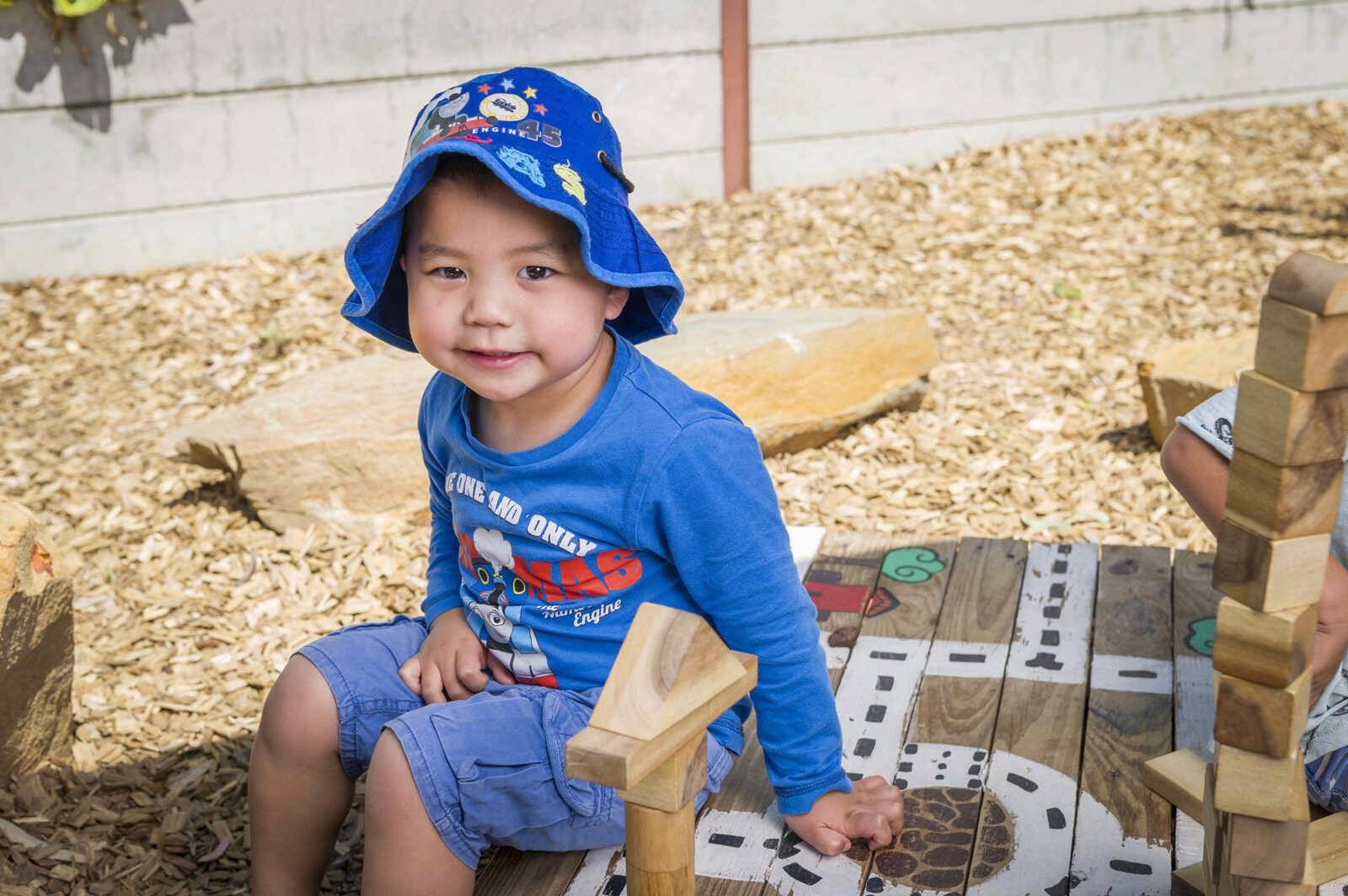 Precious Cargo - Lockleys