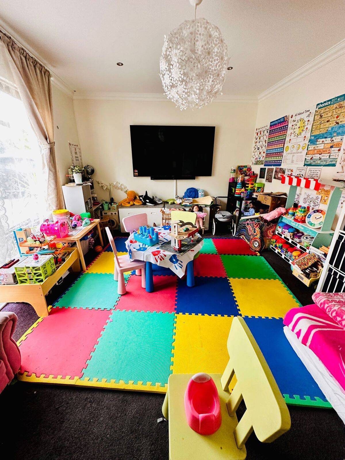 Zia's Little Friends family day care