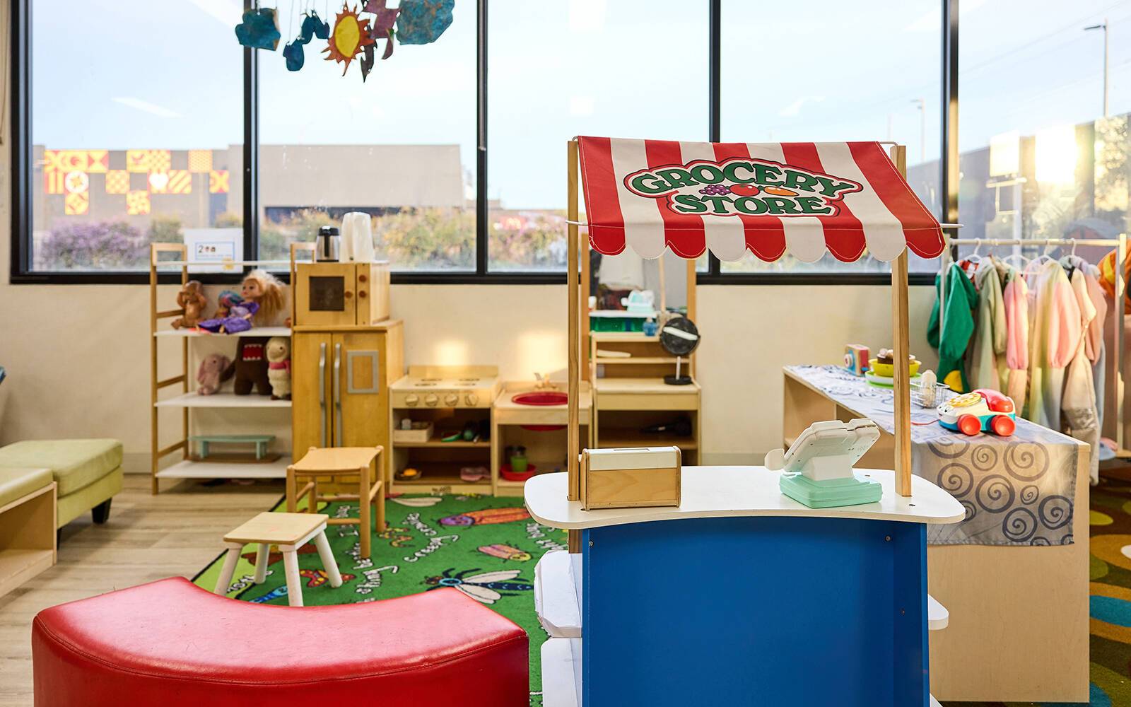 Busy Bees at Williams Landing