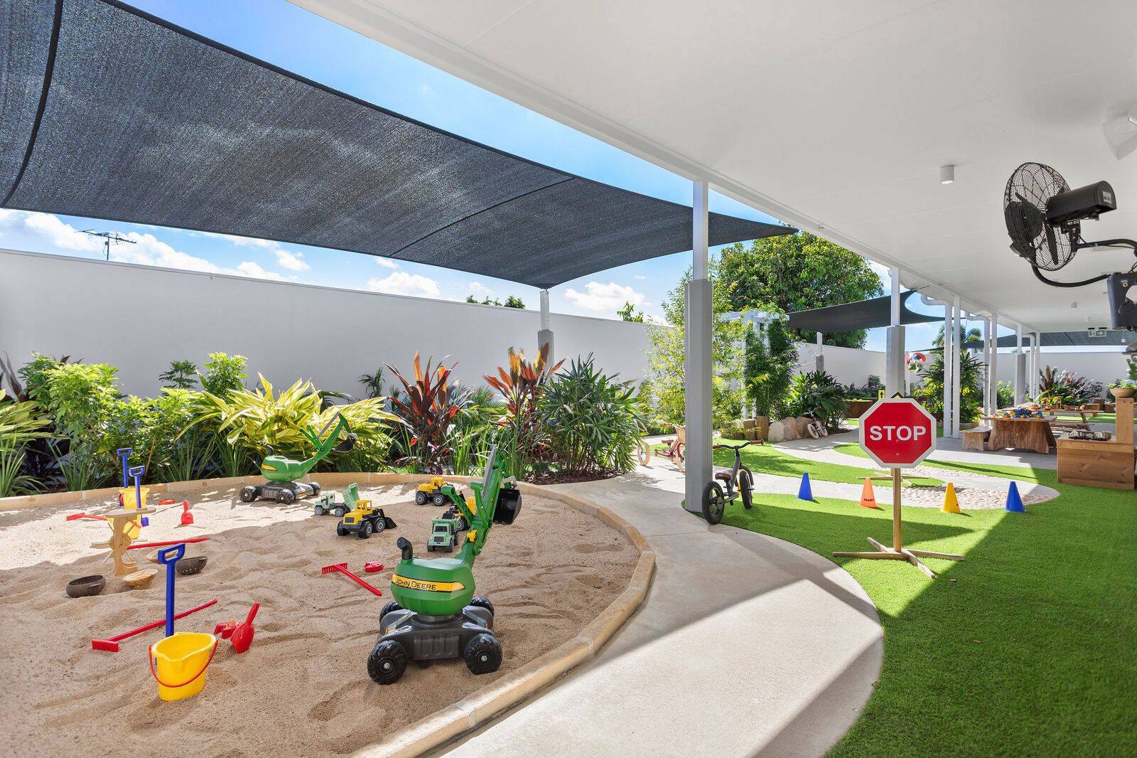 Eden Academy Edens Landing