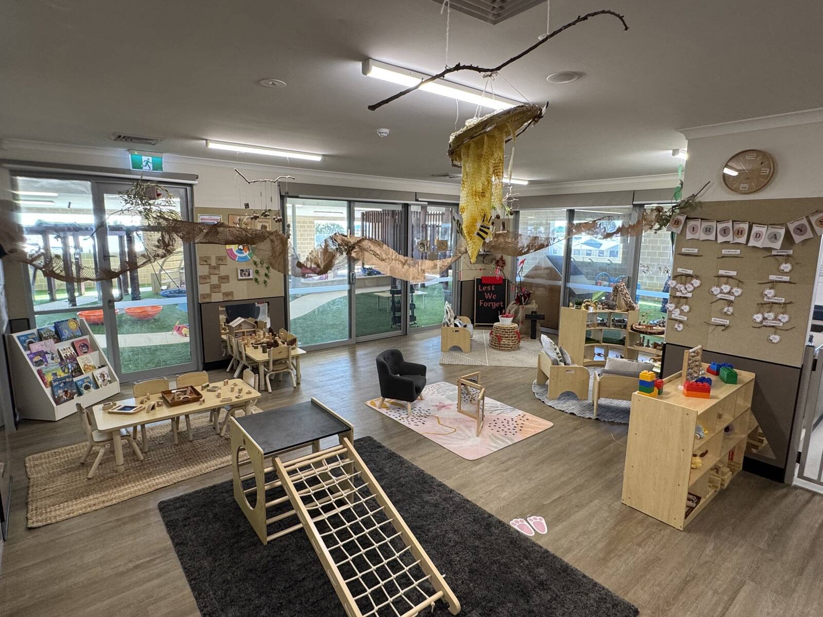 Sparrow Early Learning Coolamon