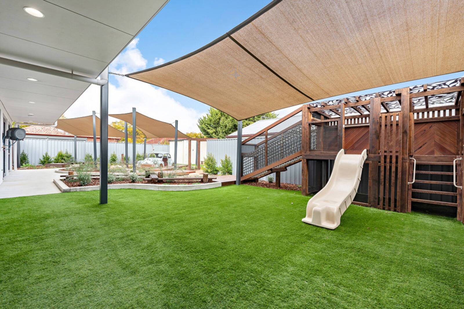 Nido Early School Lakelands East