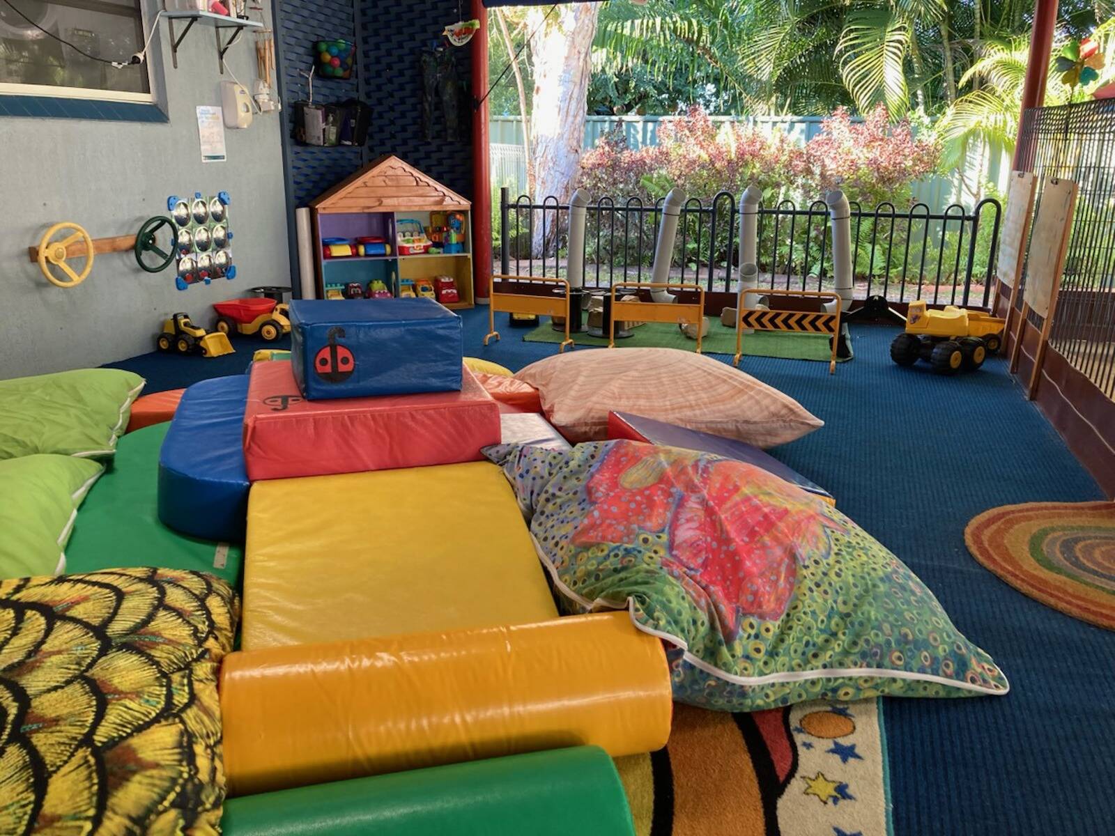 Uniting Early Learning Illoura