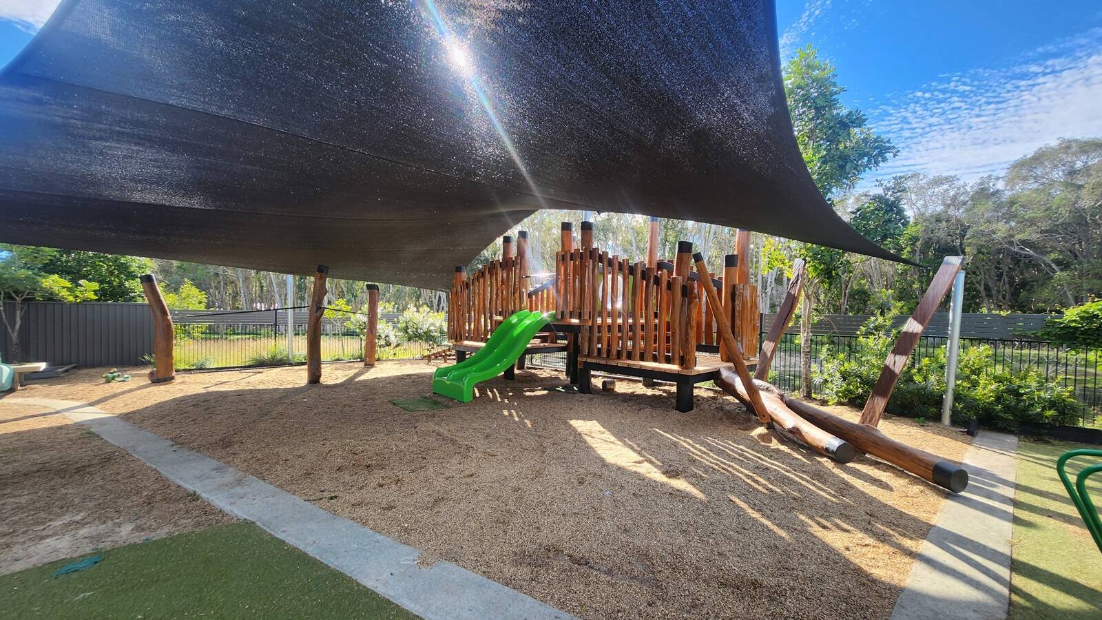 Sparrow Early Learning Sandstone Point