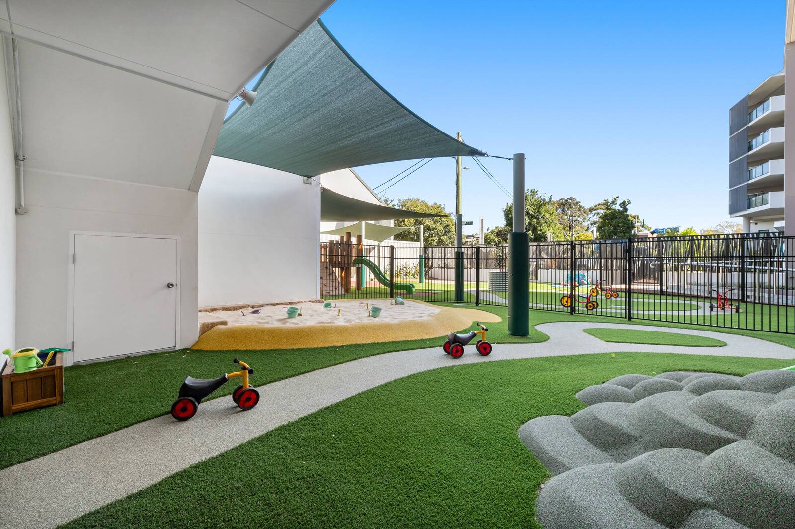 Oz Education Redfern