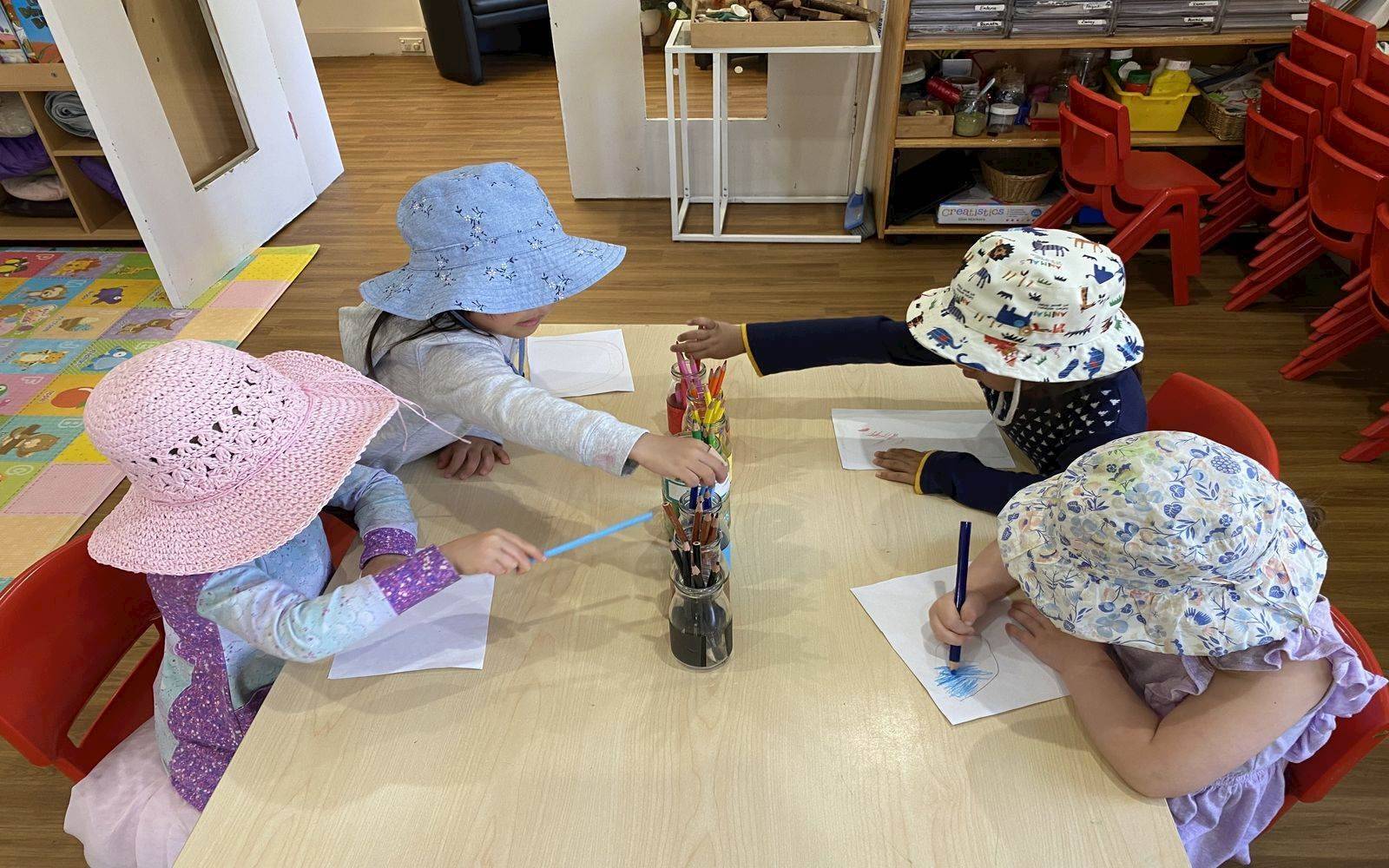 Bright Little Stars on Mowbray