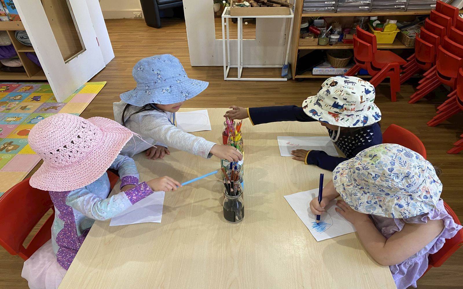 Bright Little Stars on Mowbray