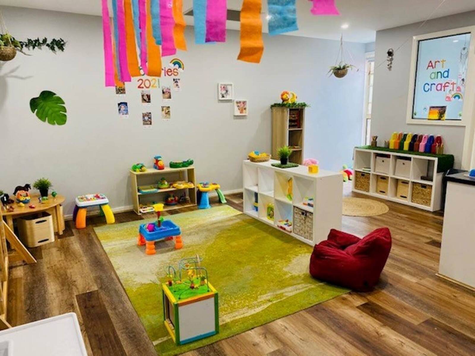 Clever Bee Early Learning