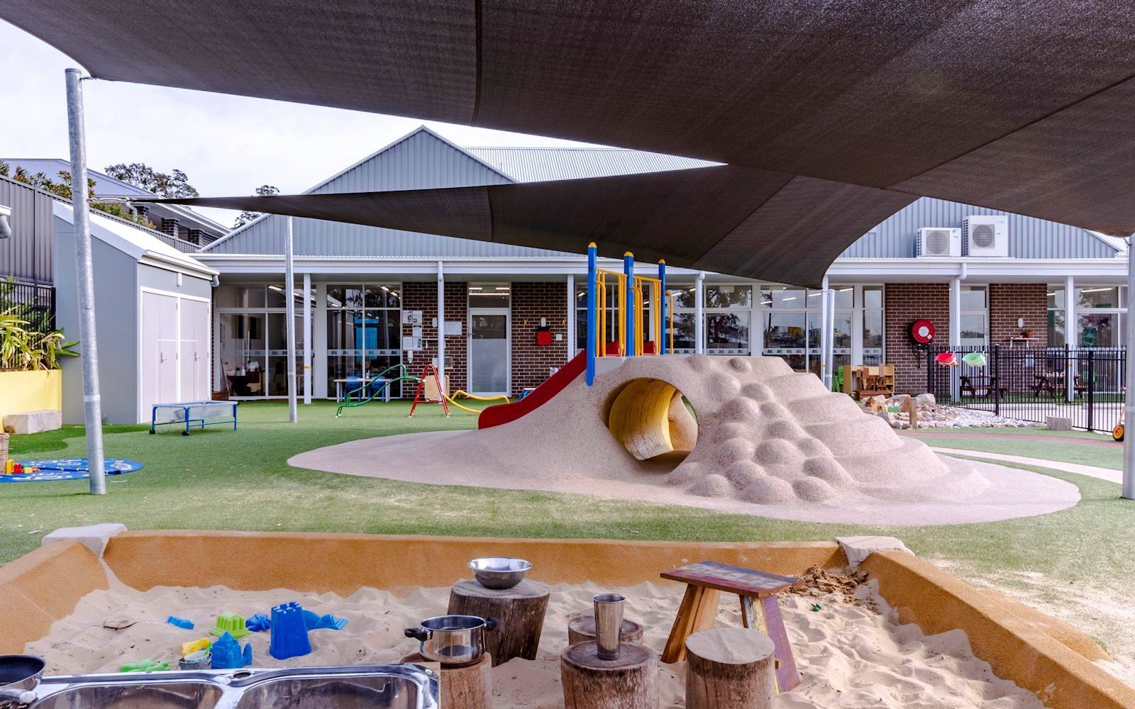 Busy Bees at Cameron Park Preston