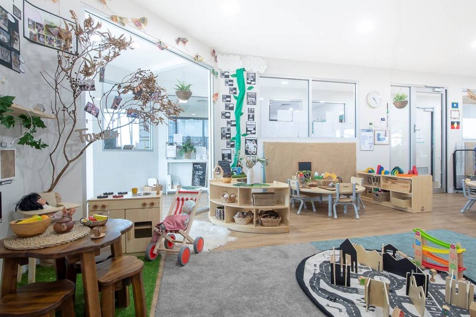 Busy Bees at Noarlunga Downs