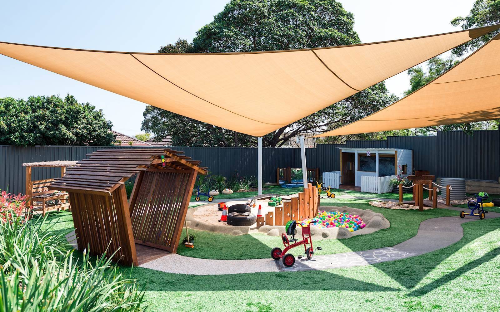 Busy Bees at Panania