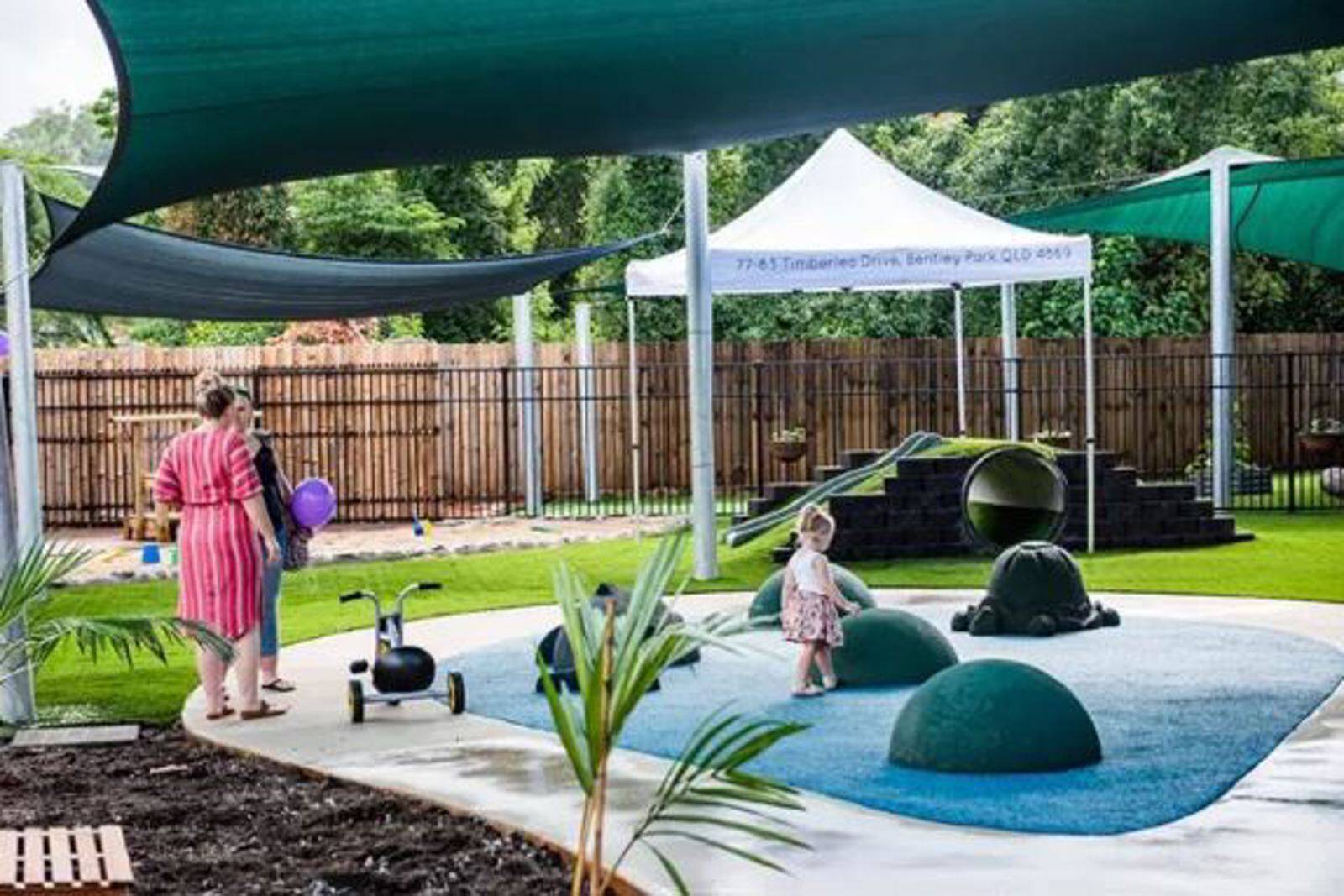 Busy Bees at Bentley Park