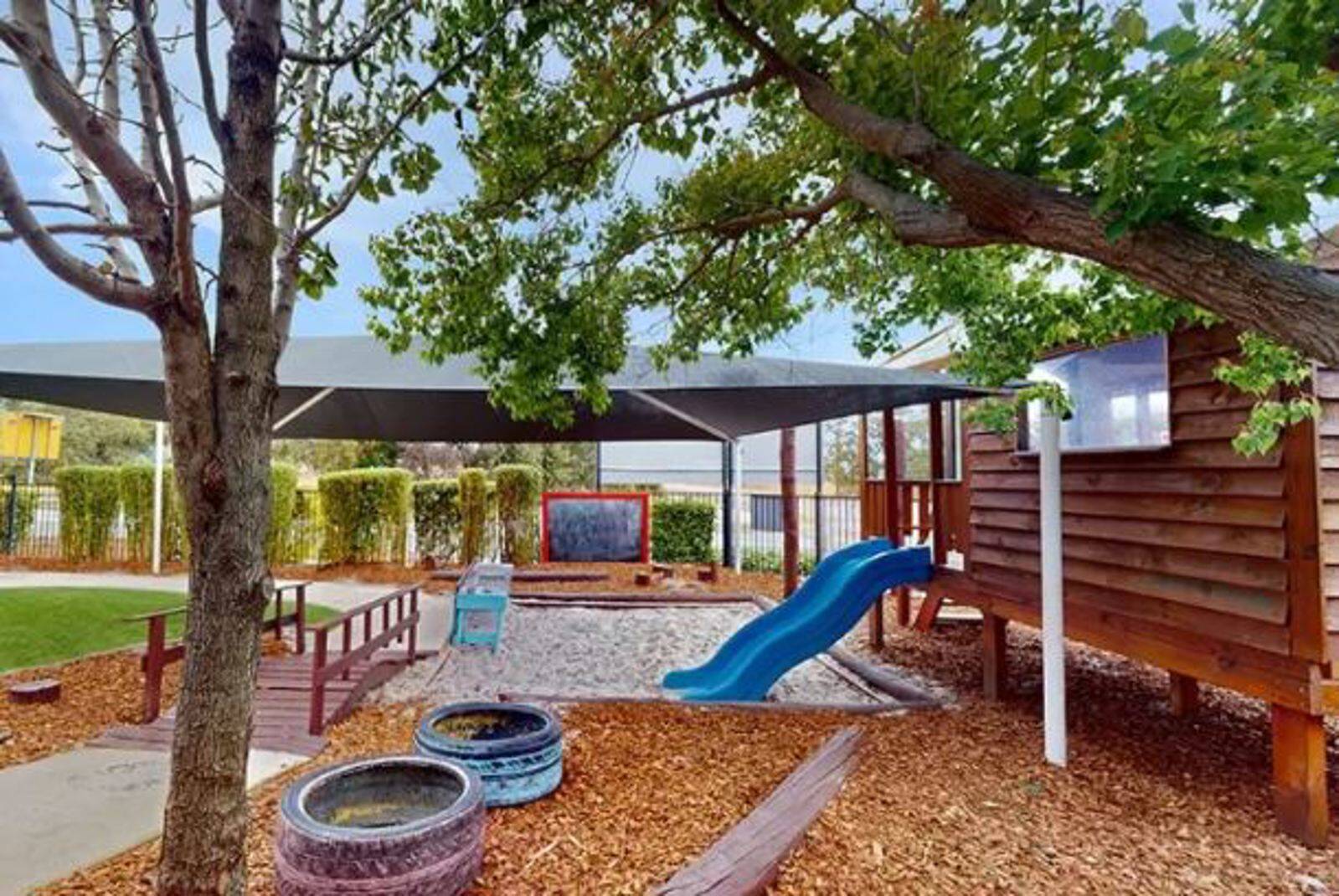 Busy Bees at Byford North