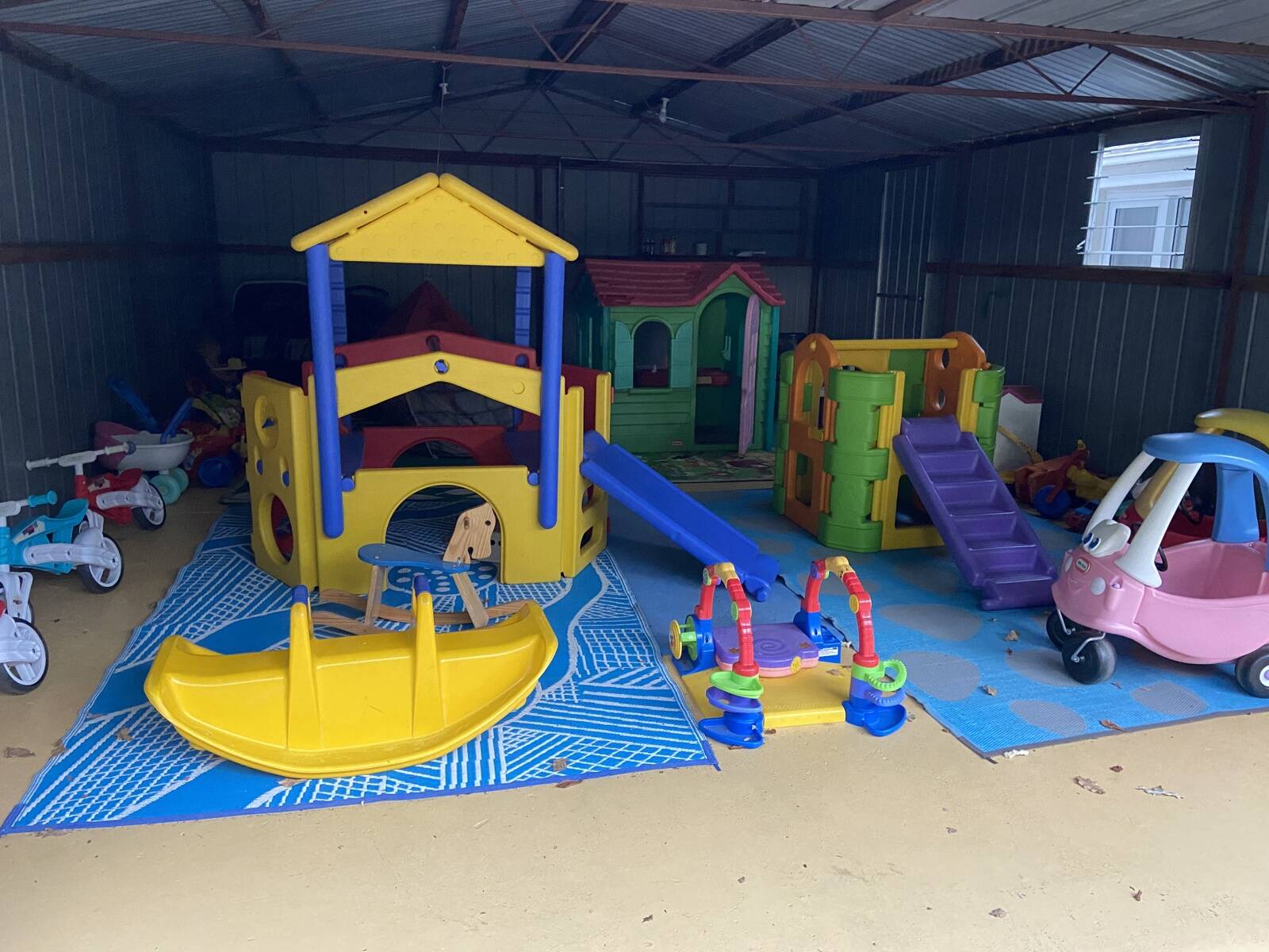 Anahita Family Day Care