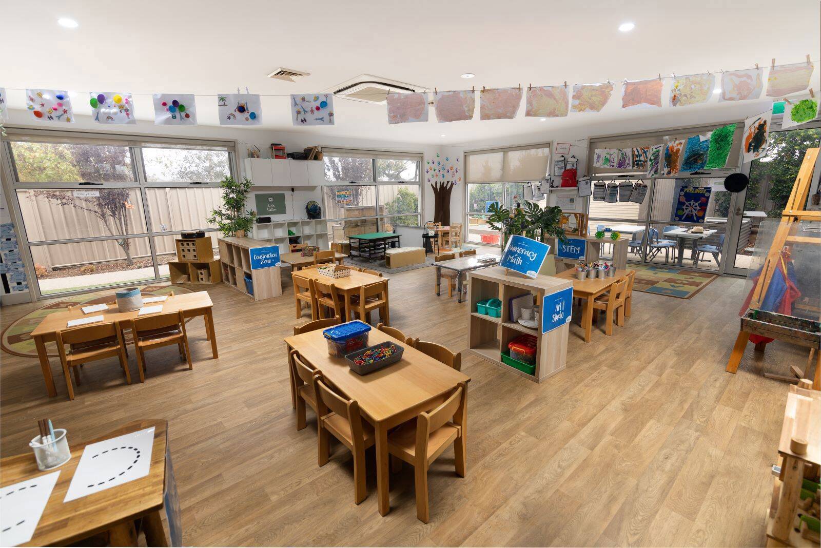 Jenny'S Elc Delacombe