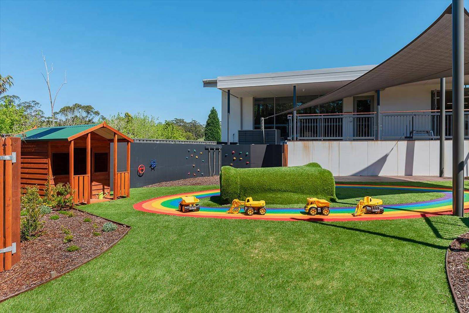 Genius Childcare Dural