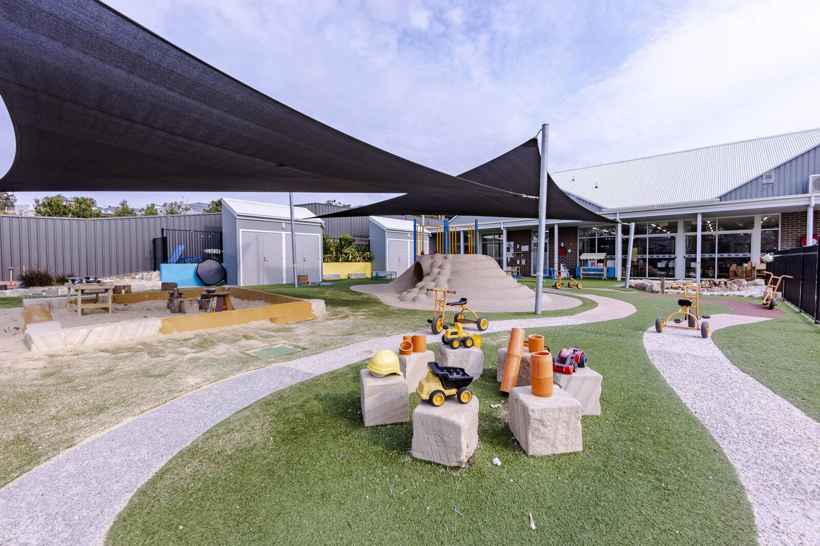 Busy Bees at Cameron Park Preston